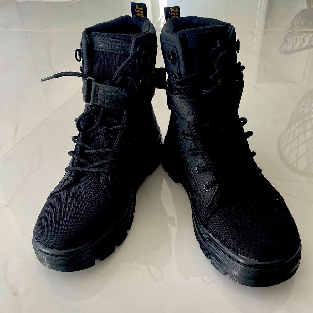 Dr Martin Poly buckled boots. super light